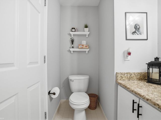 52124 Naugatuck Drive, Macomb, MI 48042