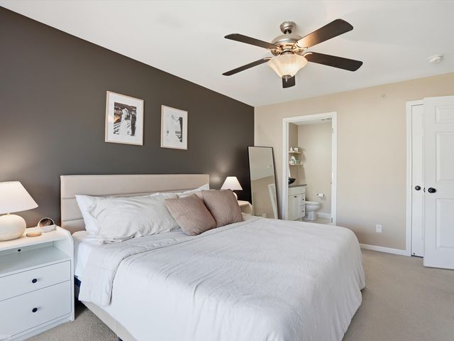 52124 Naugatuck Drive, Macomb, MI 48042