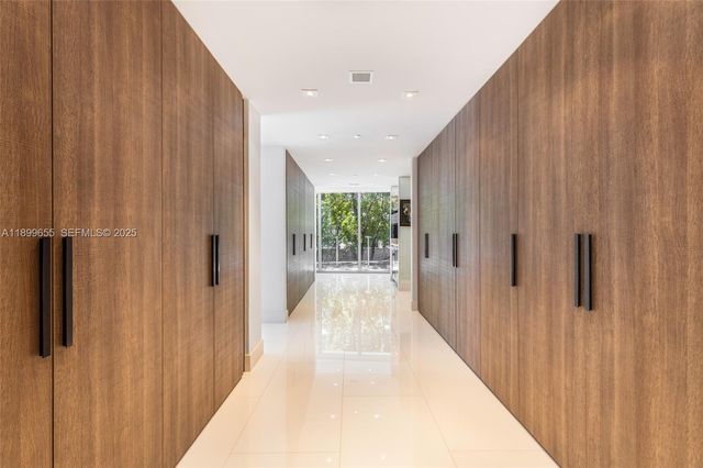 1 Collins Avenue 207, Miami Beach, FL 33139