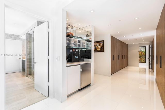 1 Collins Avenue 207, Miami Beach, FL 33139