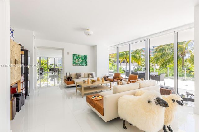 1 Collins Avenue 207, Miami Beach, FL 33139