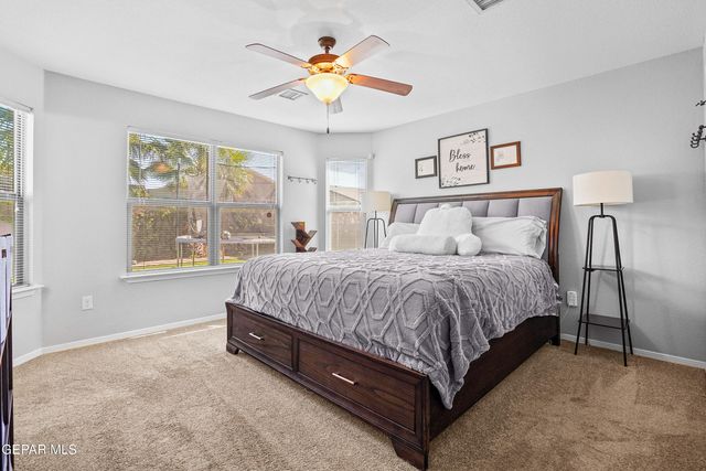 2808 PASILLO ROCK Place, El Paso, TX 79938