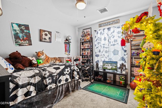 2808 PASILLO ROCK Place, El Paso, TX 79938