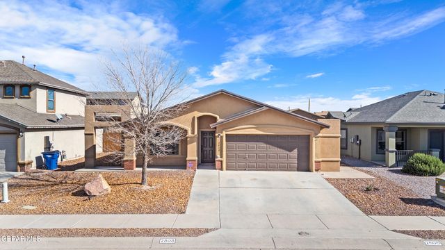 2808 PASILLO ROCK Place, El Paso, TX 79938