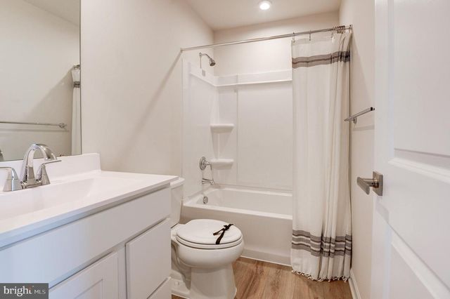 110 SOPHIE ST, Strasburg, VA 22657