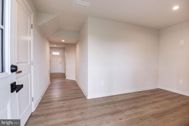 110 SOPHIE ST, Strasburg, VA 22657