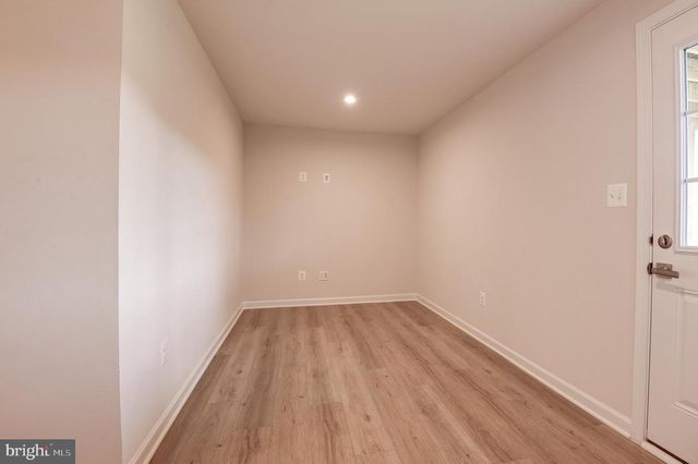 110 SOPHIE ST, Strasburg, VA 22657