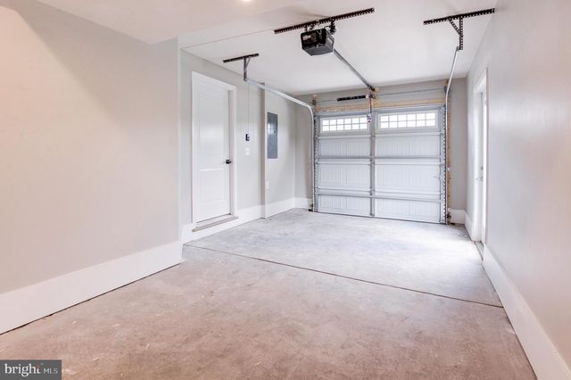 110 SOPHIE ST, Strasburg, VA 22657