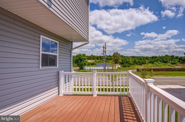 110 SOPHIE ST, Strasburg, VA 22657