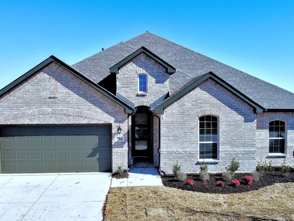 504 Antler Drive, Mansfield, TX 76063