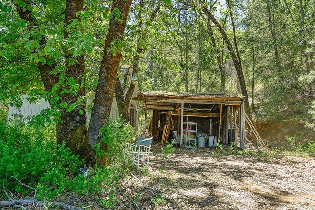19665 Oat Hill Road, Middletown, CA 95461