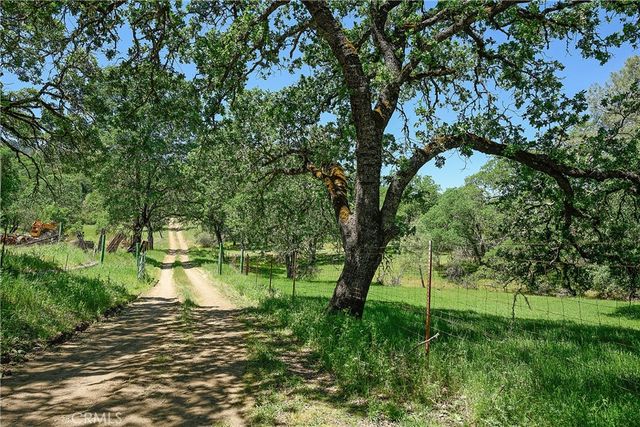 19665 Oat Hill Road, Middletown, CA 95461