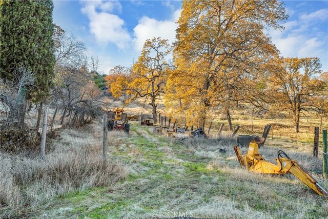 19665 Oat Hill Road, Middletown, CA 95461