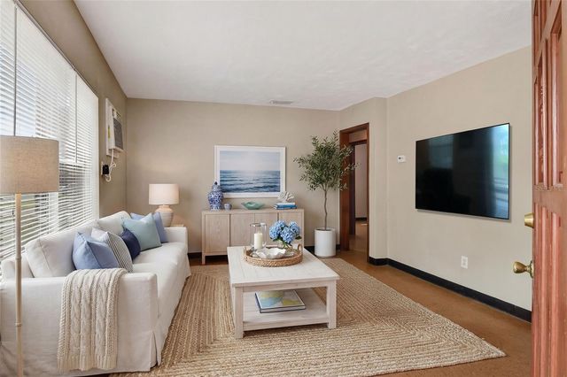 1248 WOODLAND AVENUE, Lakeland, FL 33801