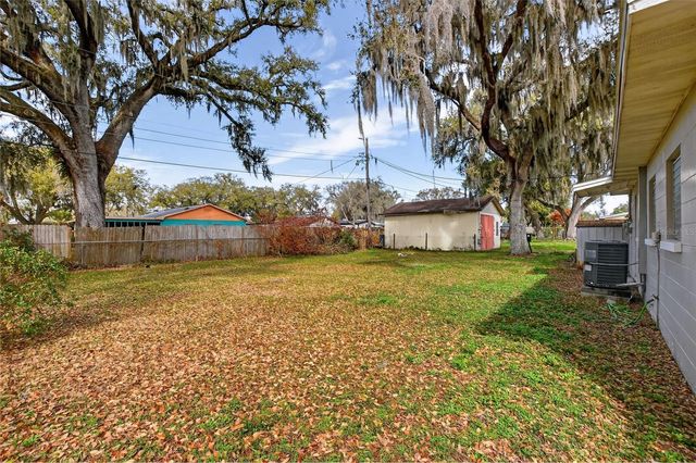 1248 WOODLAND AVENUE, Lakeland, FL 33801