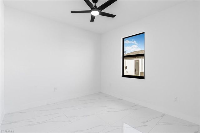 3604 29th ST SW, Lehigh Acres, FL 33976