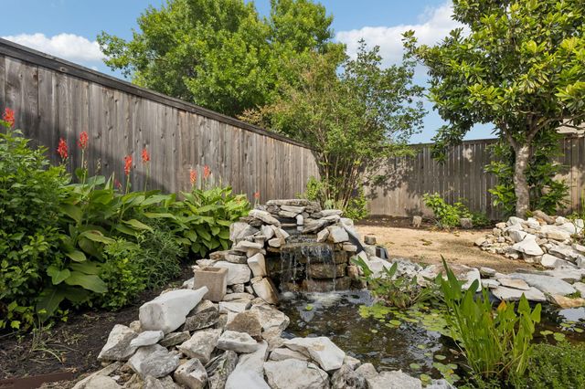 11503 Dosshills DR, Austin, TX 78750