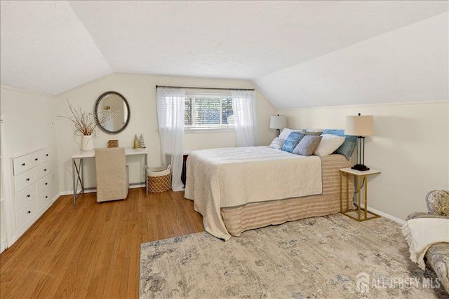 12 Hadler Drive, Franklin, NJ 08873