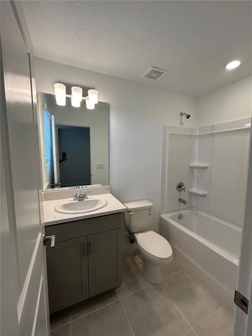 6156 WHETSTONE COURT, Palmetto, FL 34221