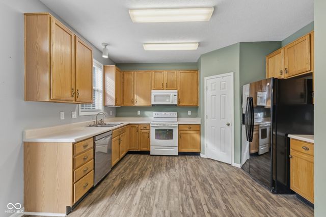 6081 E Terhune Court, Camby, IN 46113