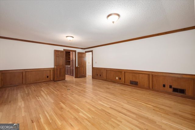 1942 Musket Court, Smoke Rise, GA 30087