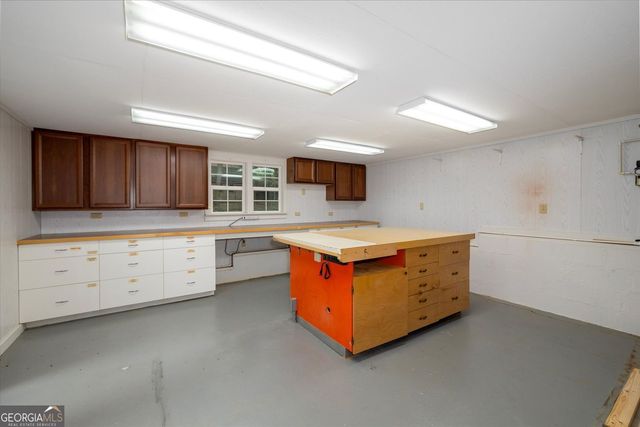 1942 Musket Court, Smoke Rise, GA 30087