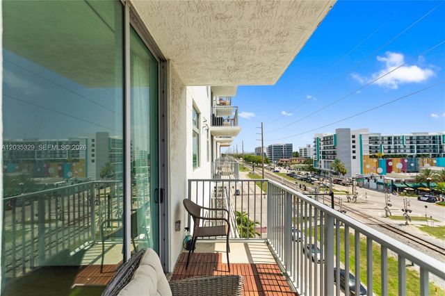 140 S Dixie Hwy 417, Hollywood, FL 33020