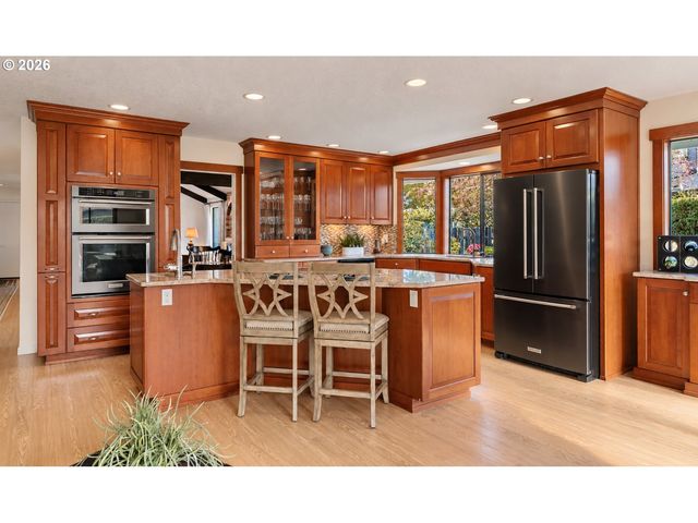 15452 Sw SUMMERFIELD Ln, Tigard, OR 97224