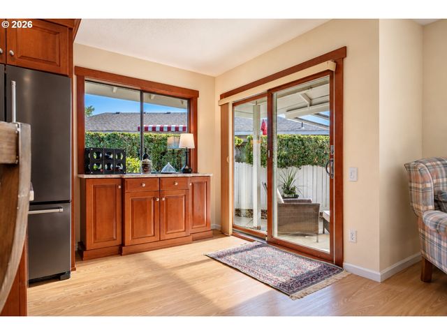15452 Sw SUMMERFIELD Ln, Tigard, OR 97224