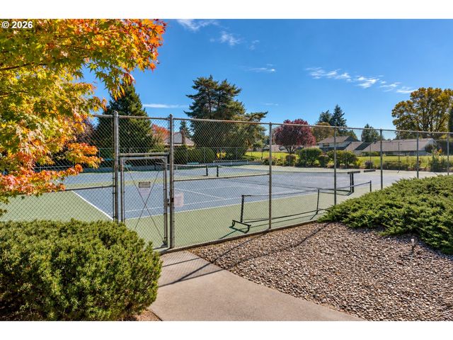 15452 Sw SUMMERFIELD Ln, Tigard, OR 97224