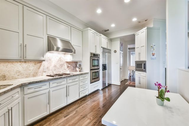 4736 Post Oak Timber Drive 5, Houston, TX 77056