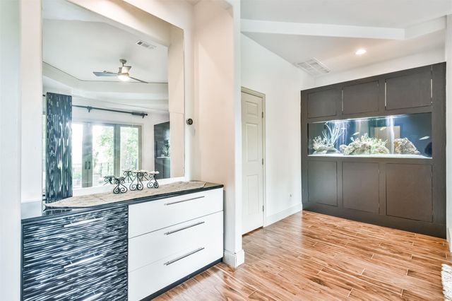 4736 Post Oak Timber Drive 5, Houston, TX 77056