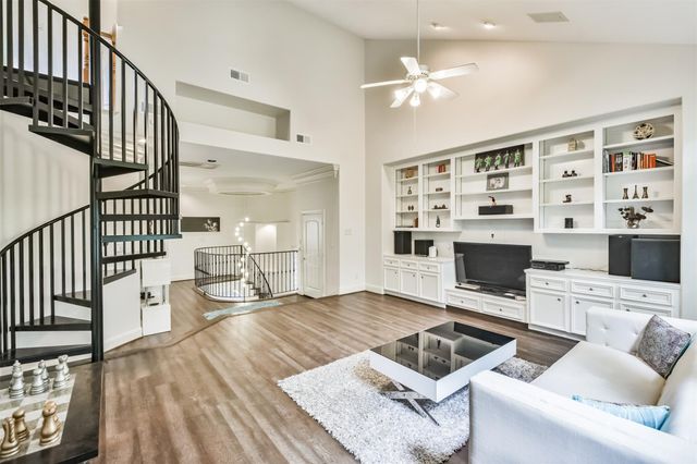 4736 Post Oak Timber Drive 5, Houston, TX 77056