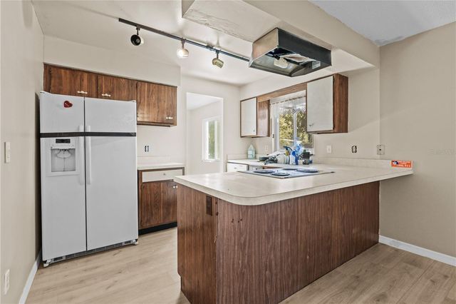 1911 STANTON STREET, Deltona, FL 32738