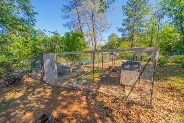 13314 Kokanee Drive, Shasta Lake, CA 96019
