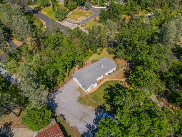 13314 Kokanee Drive, Shasta Lake, CA 96019