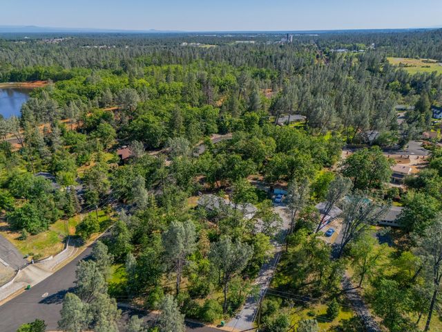 13314 Kokanee Drive, Shasta Lake, CA 96019