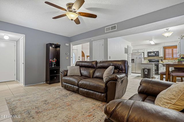 11949 Spire Terrace Drive, El Paso, TX 79936