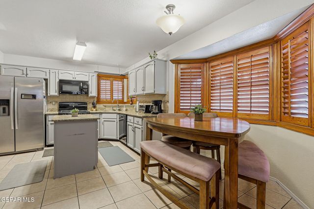 11949 Spire Terrace Drive, El Paso, TX 79936