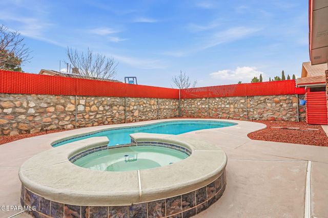 11949 Spire Terrace Drive, El Paso, TX 79936