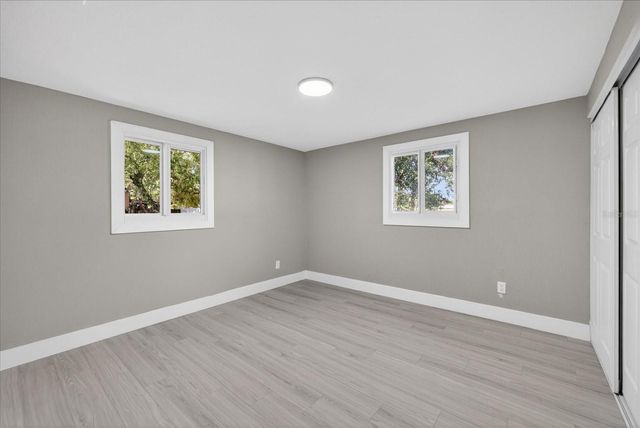 4005 E HENRY AVENUE, Tampa, FL 33610