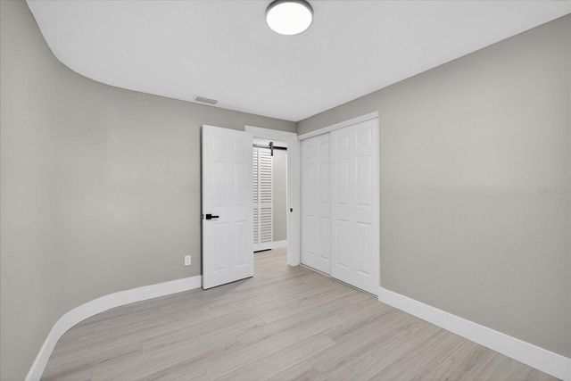 4005 E HENRY AVENUE, Tampa, FL 33610