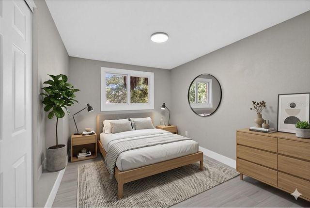 4005 E HENRY AVENUE, Tampa, FL 33610