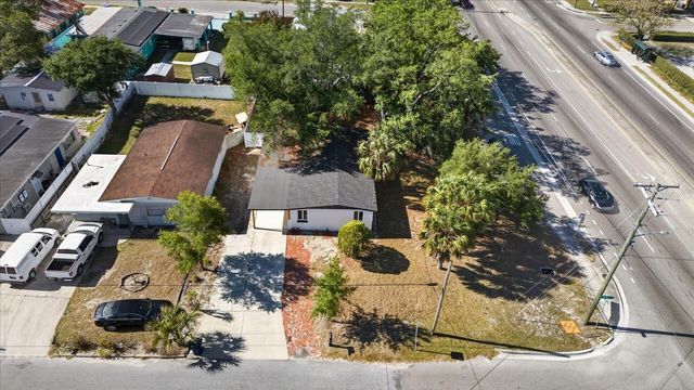 4005 E HENRY AVENUE, Tampa, FL 33610