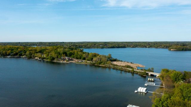 1444 Baldur Park Road, Orono, MN 55391