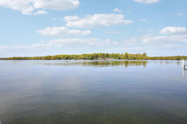 1444 Baldur Park Road, Orono, MN 55391