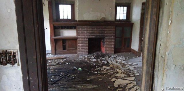 6023 Cooper Street, Detroit, MI 48213