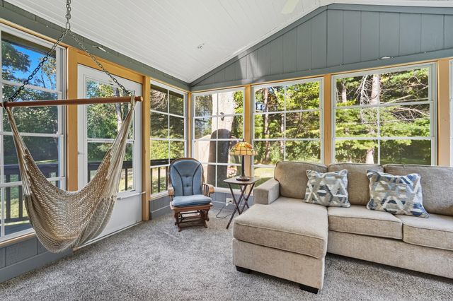 5649 Rebecca Lane, Minnetonka, MN 55345