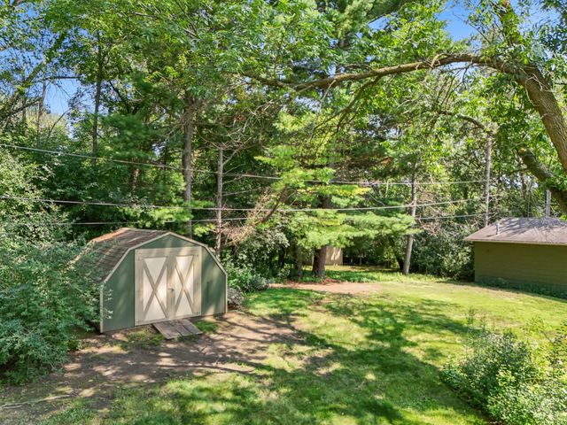 5649 Rebecca Lane, Minnetonka, MN 55345