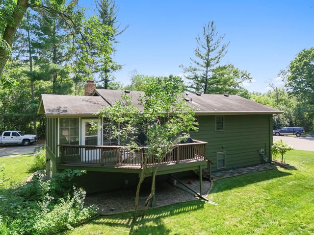 5649 Rebecca Lane, Minnetonka, MN 55345
